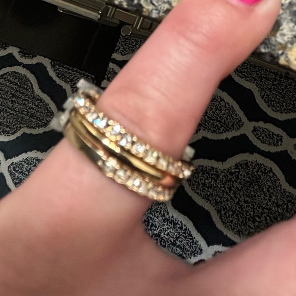 3 Gold  Diamond Rings. Medium - Picture 3 of 8